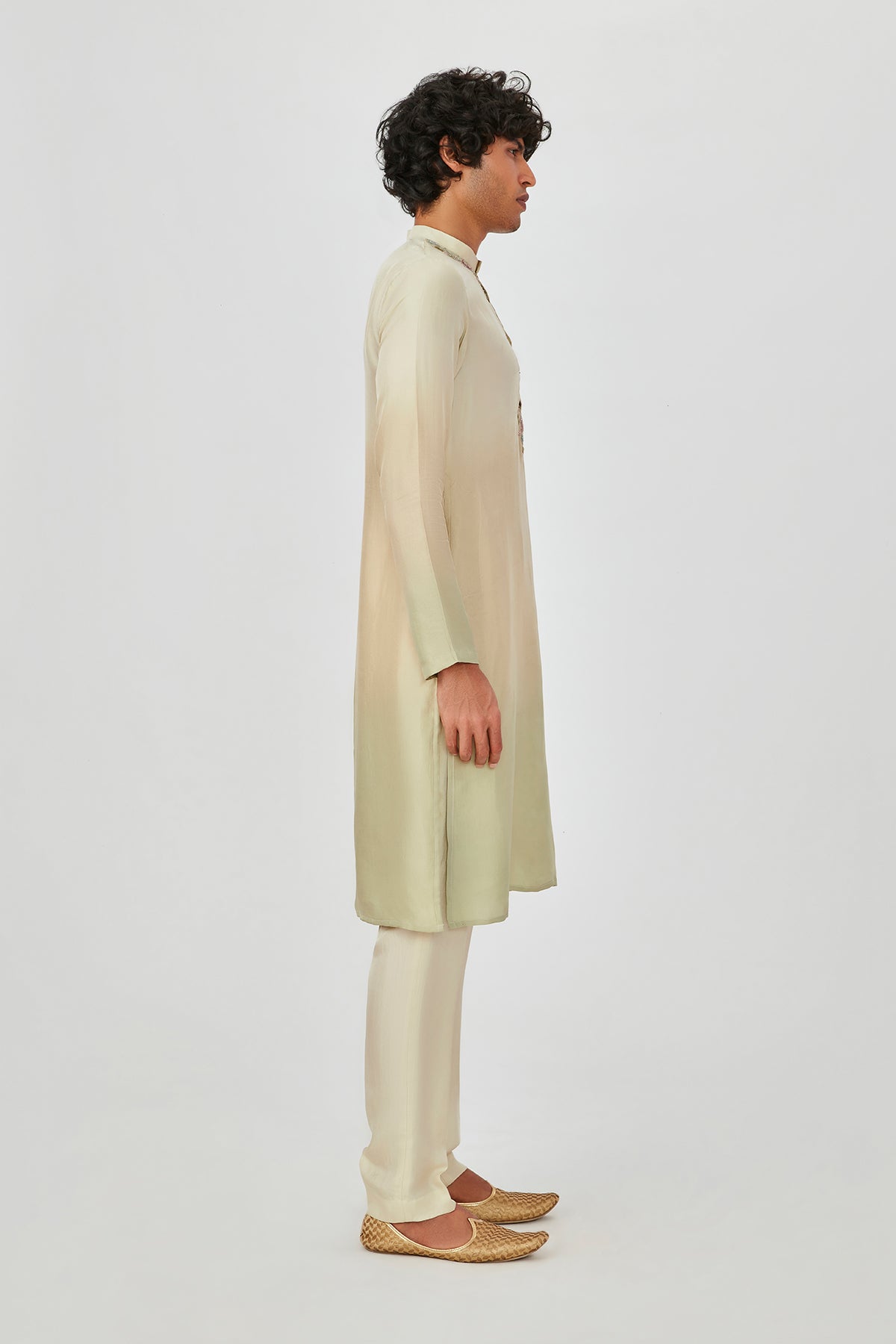 Mehrad [without pants]