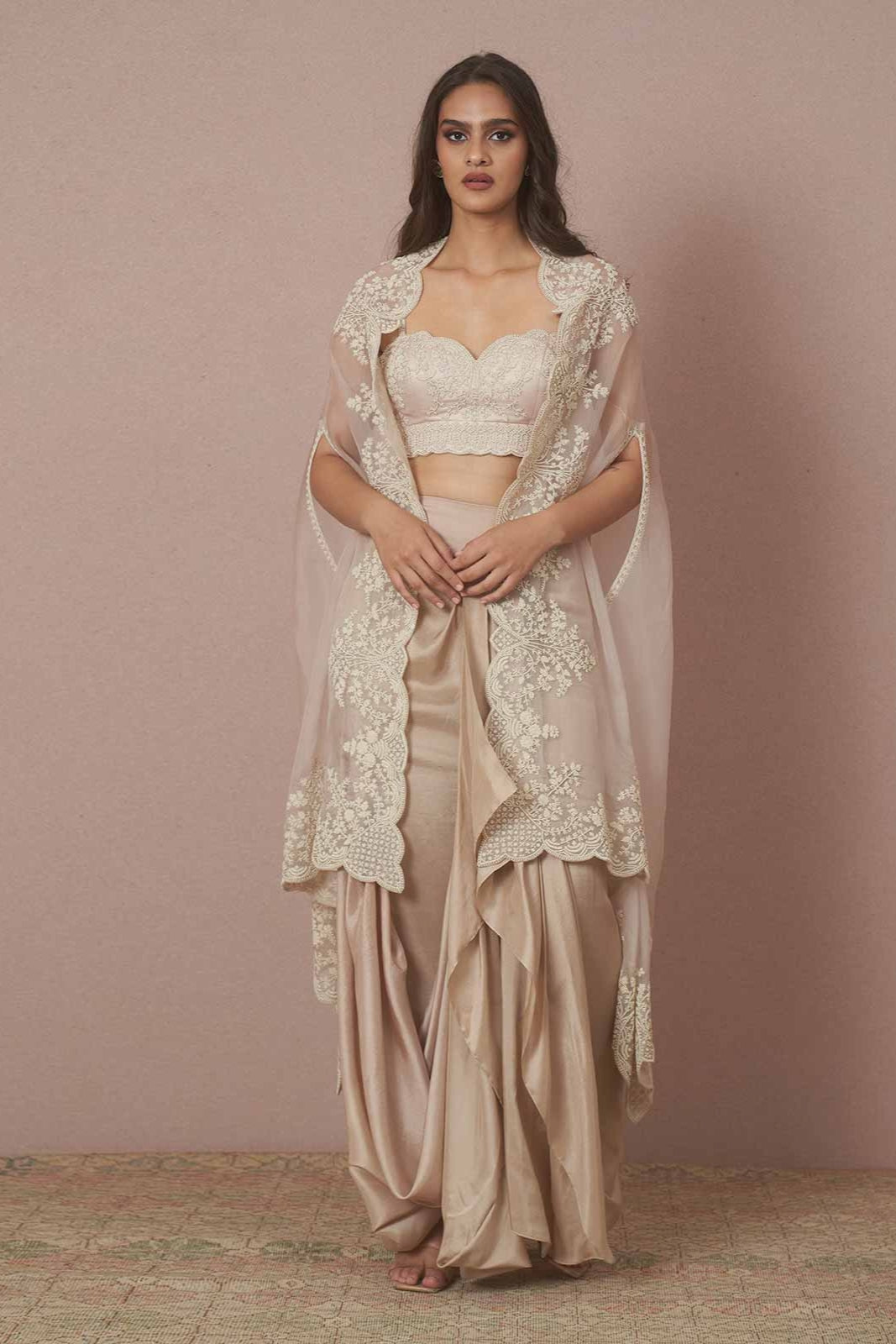 SARAH PEARL CAPE SET