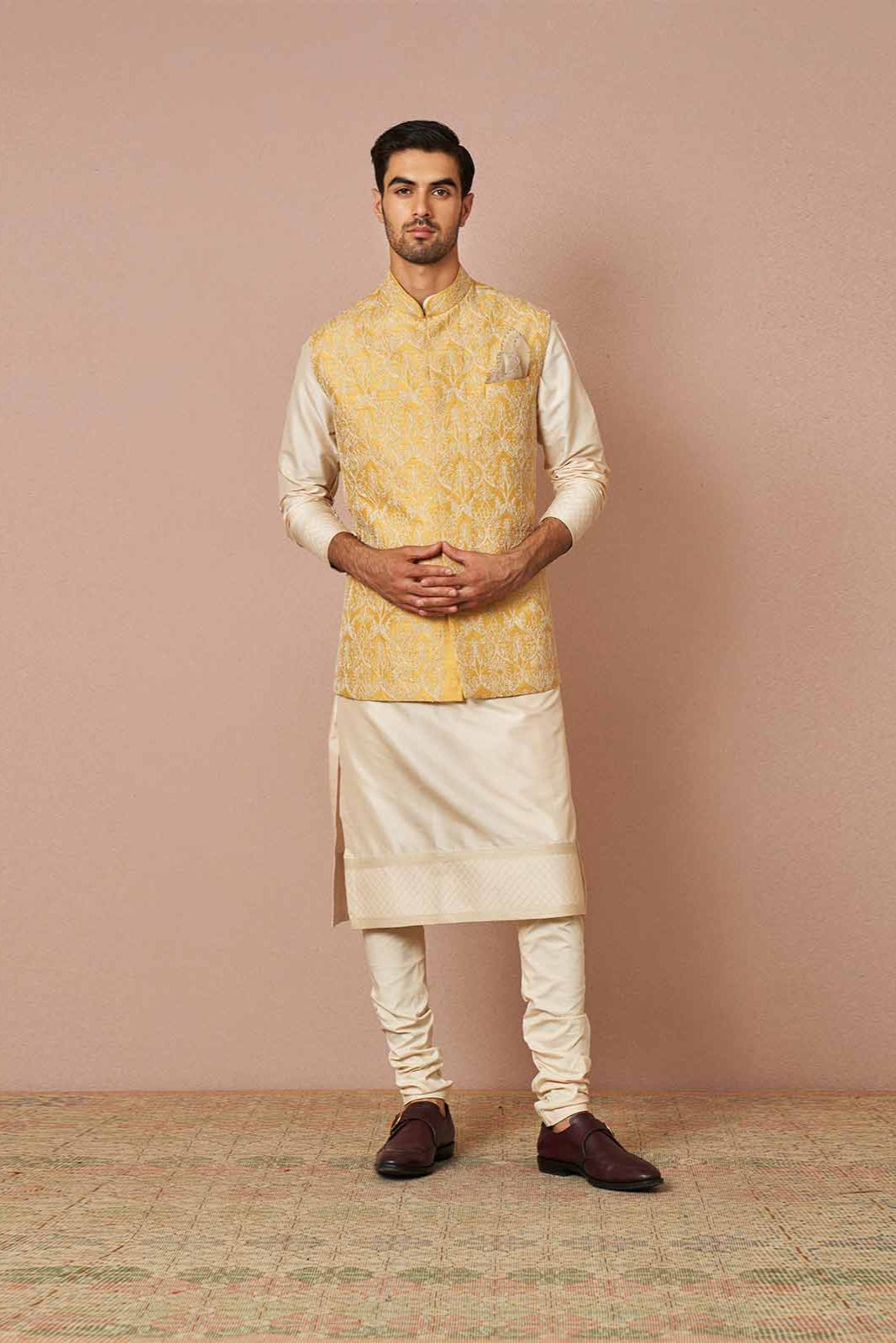 PASTEL YELLOW RAWSILK ARMAAN THREADWORK EMBROIDERED BANDI SET