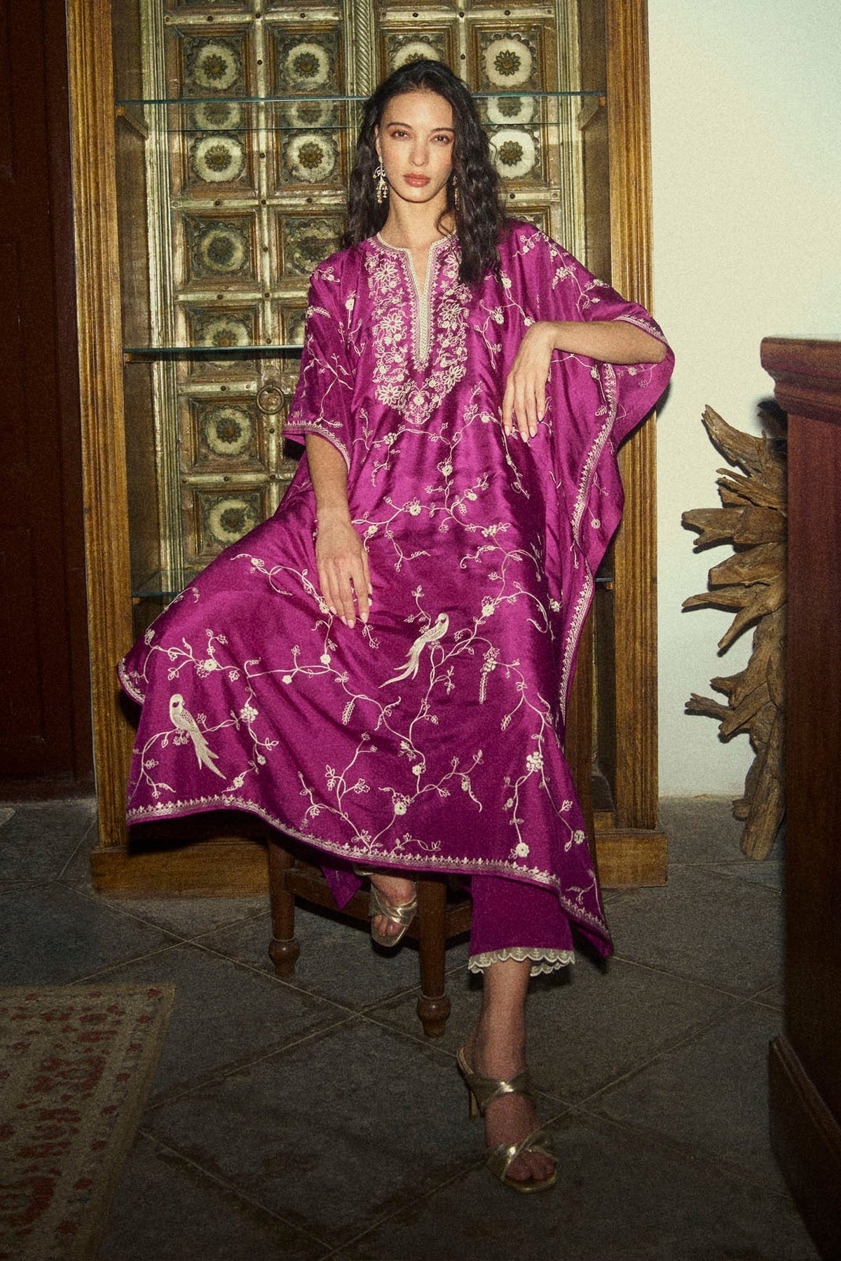 Aari Thread Work Kaftan Set