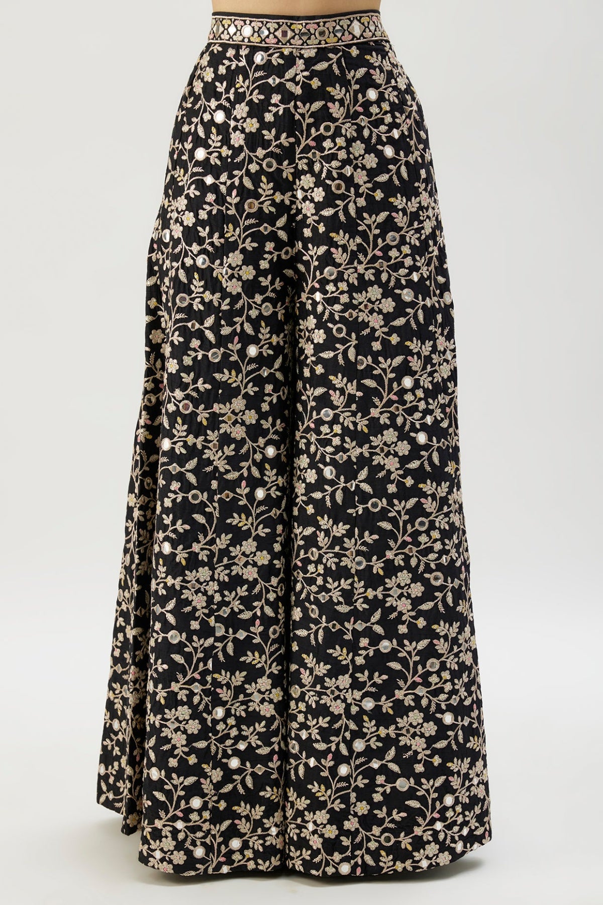 Akila Pant Set