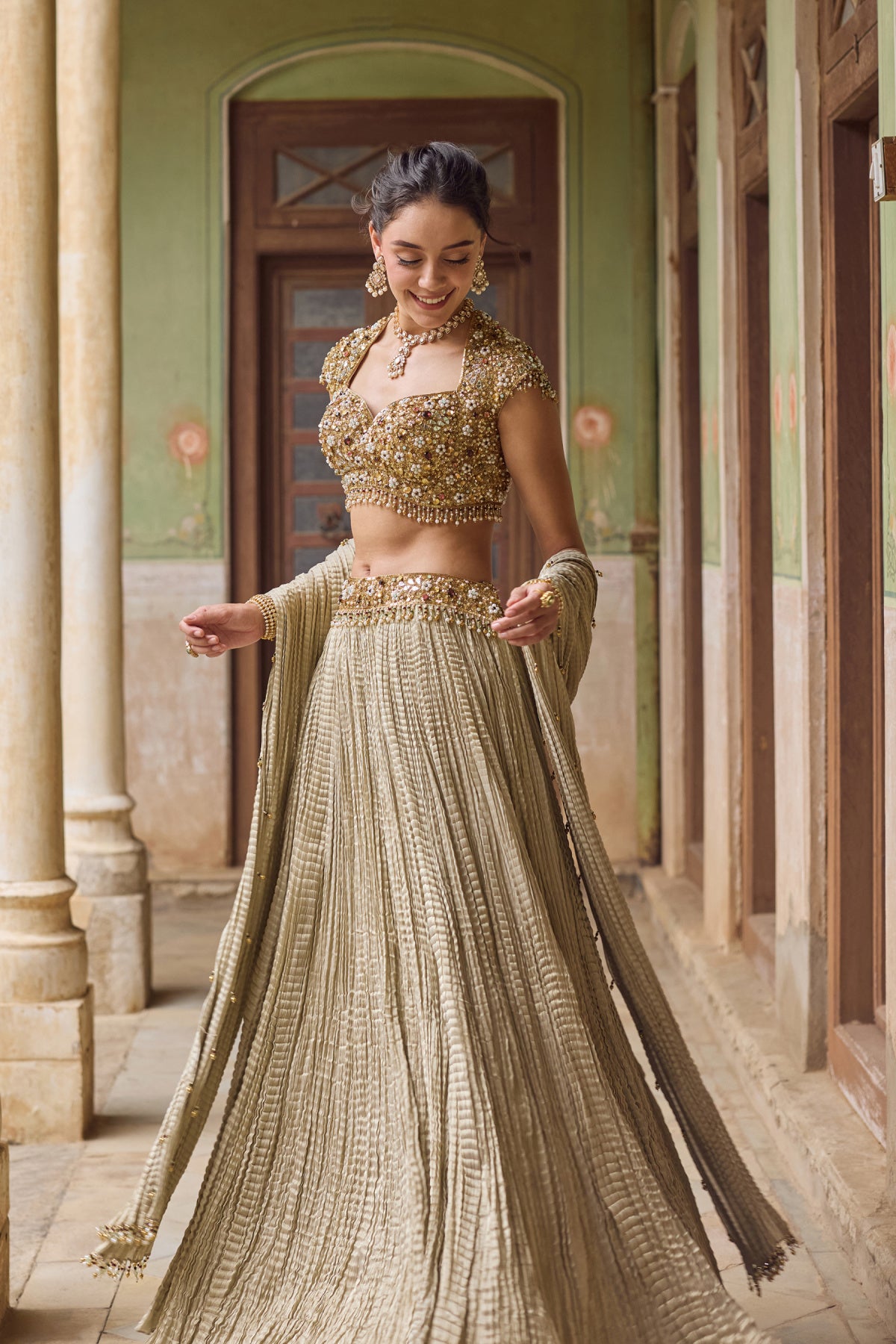 Alina Lehenga