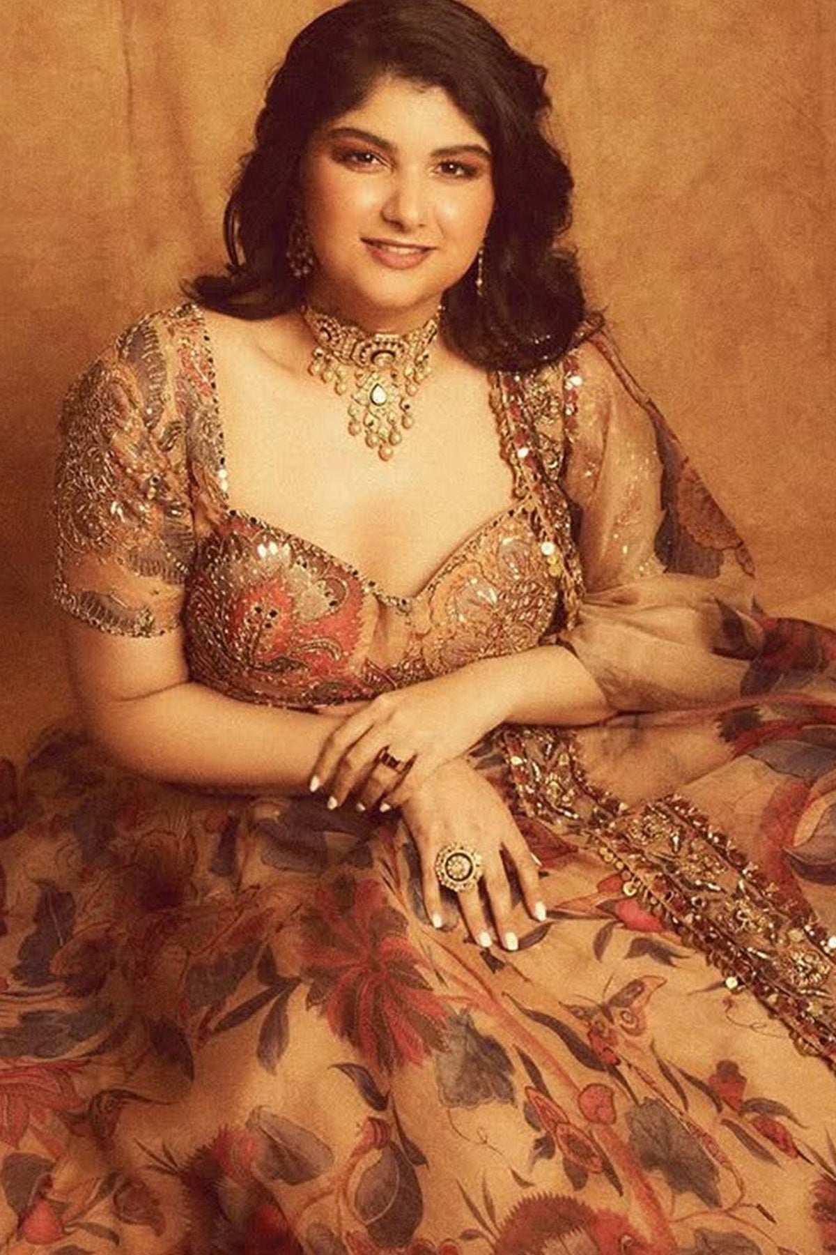 Anshula Kapoor in Ruya