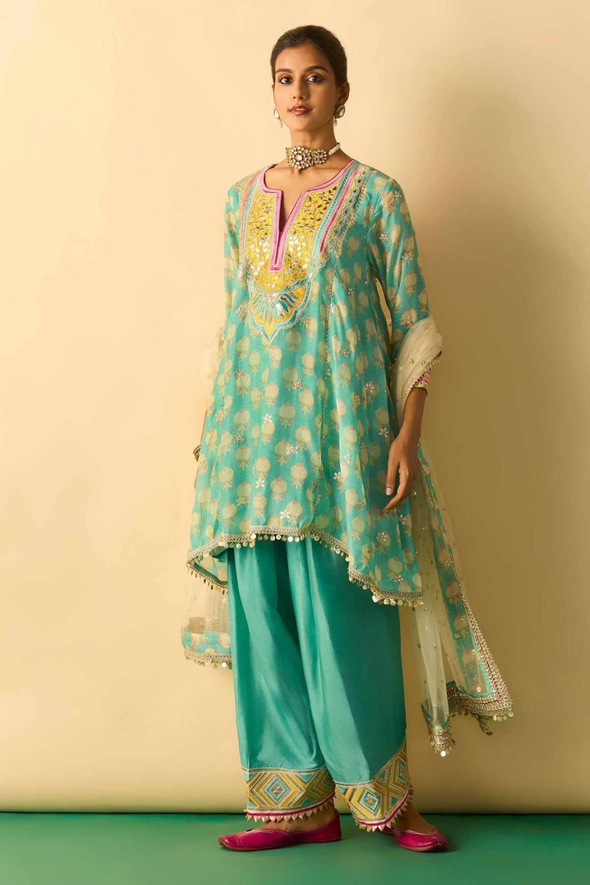 Anvi Farshi Set