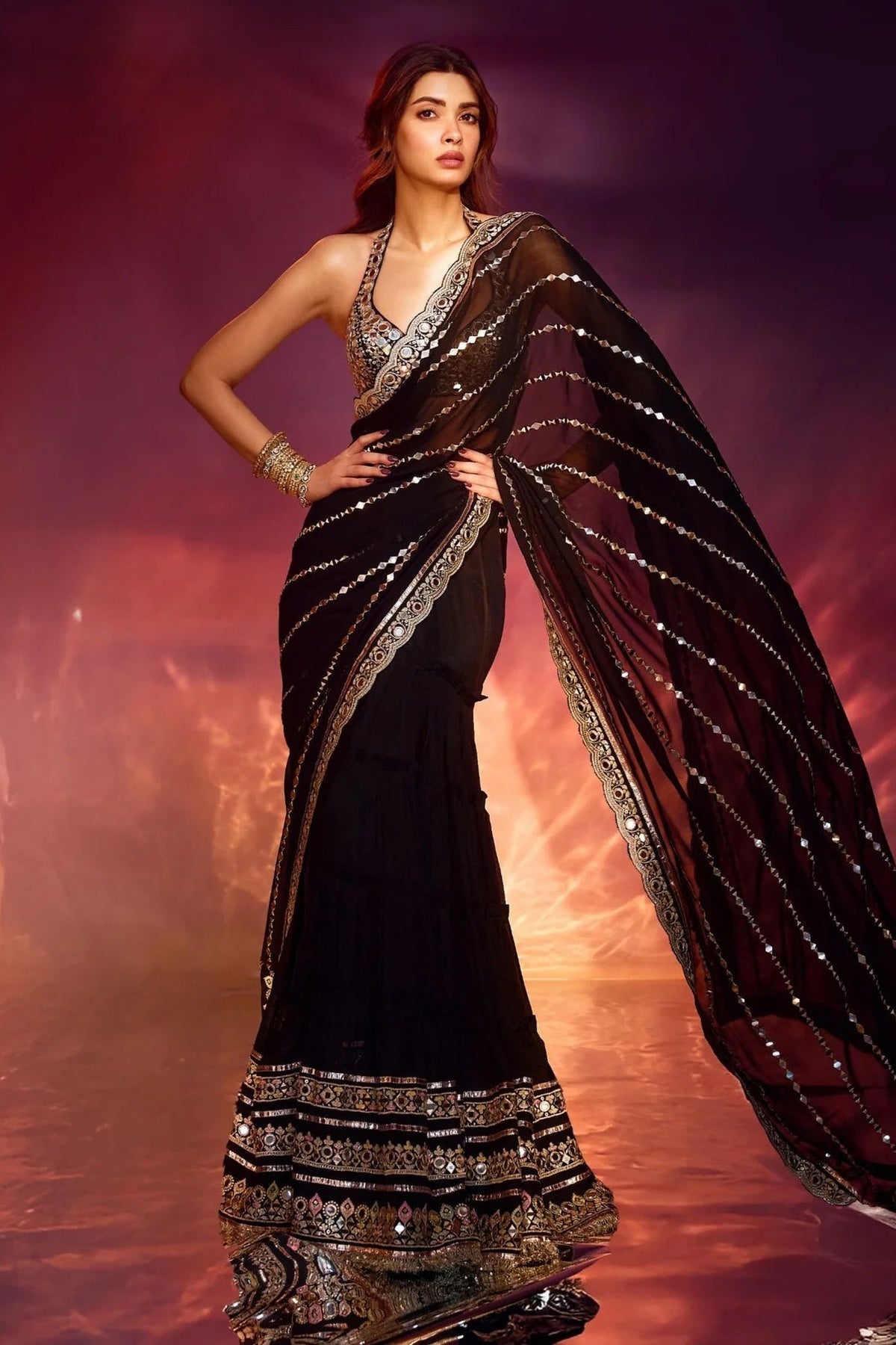 Diana Penty in Aradhana saree