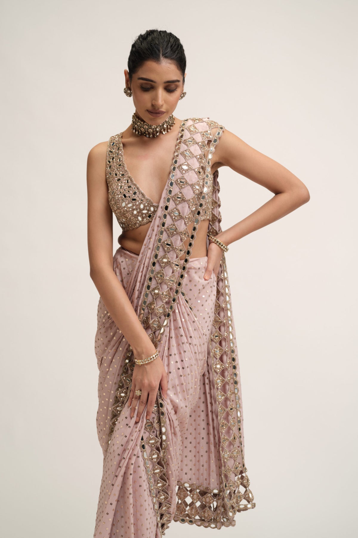 Ash Pink Cutwork Border Saree Set
