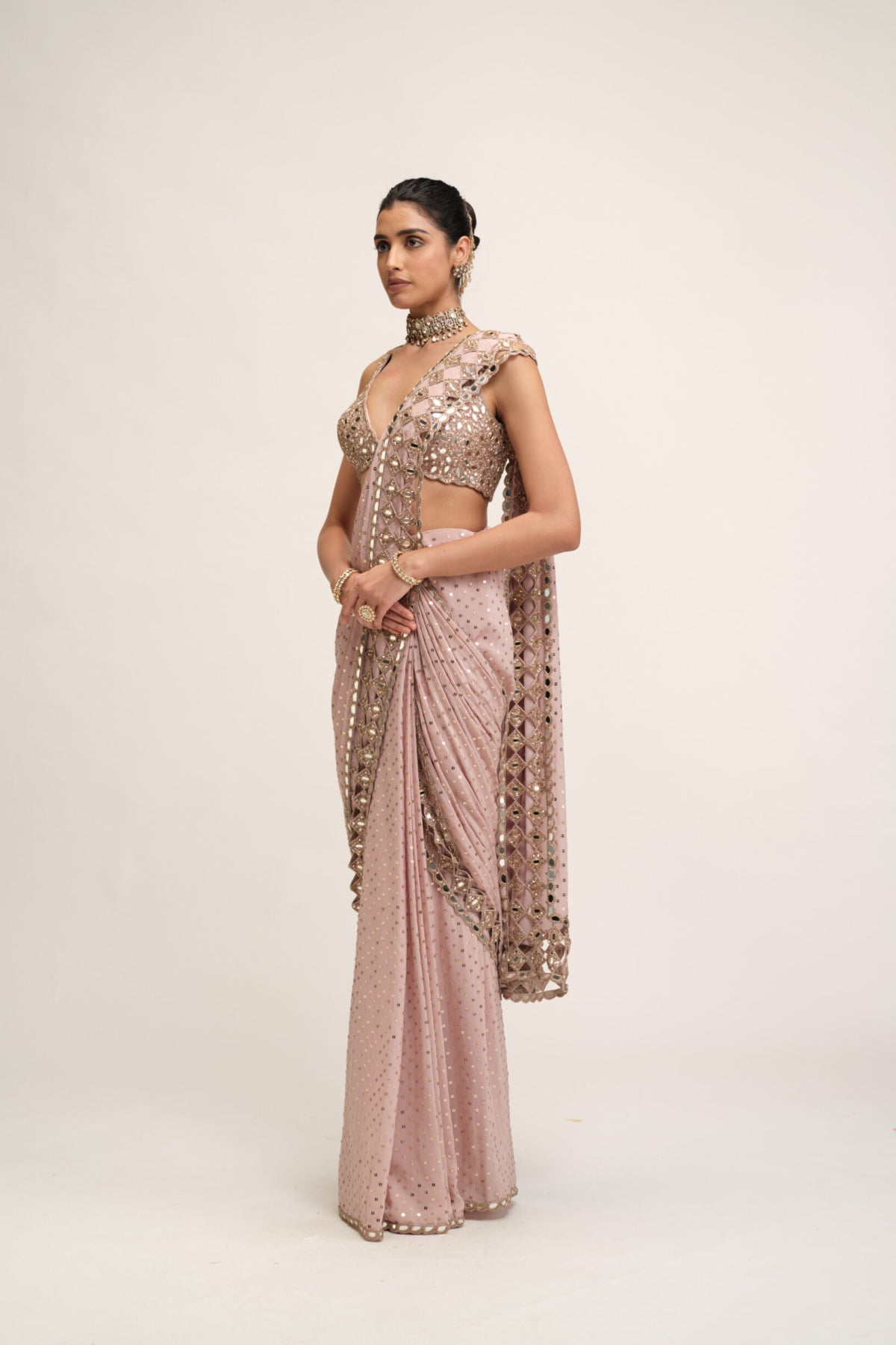 Ash Pink Cutwork Border Saree Set