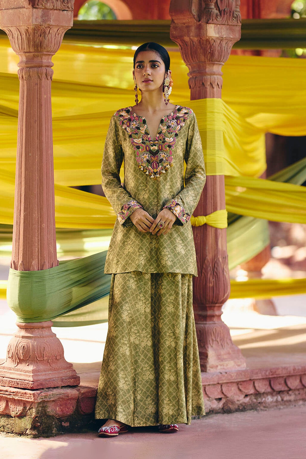 Asma kurta sharara set