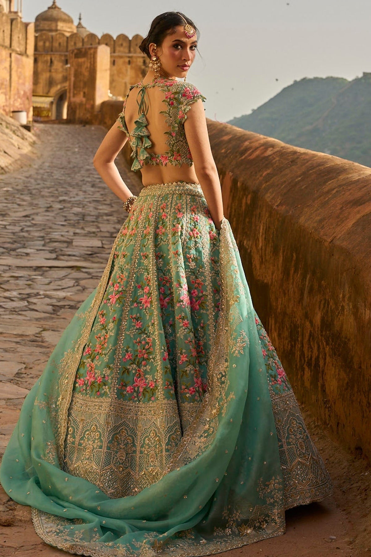 Avni Lehenga Set