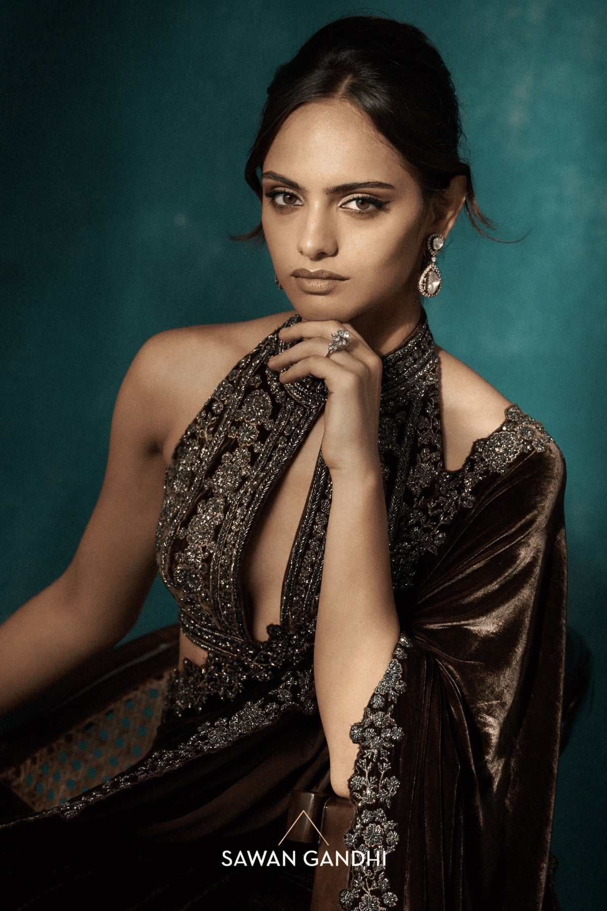 Coffee velvet saree