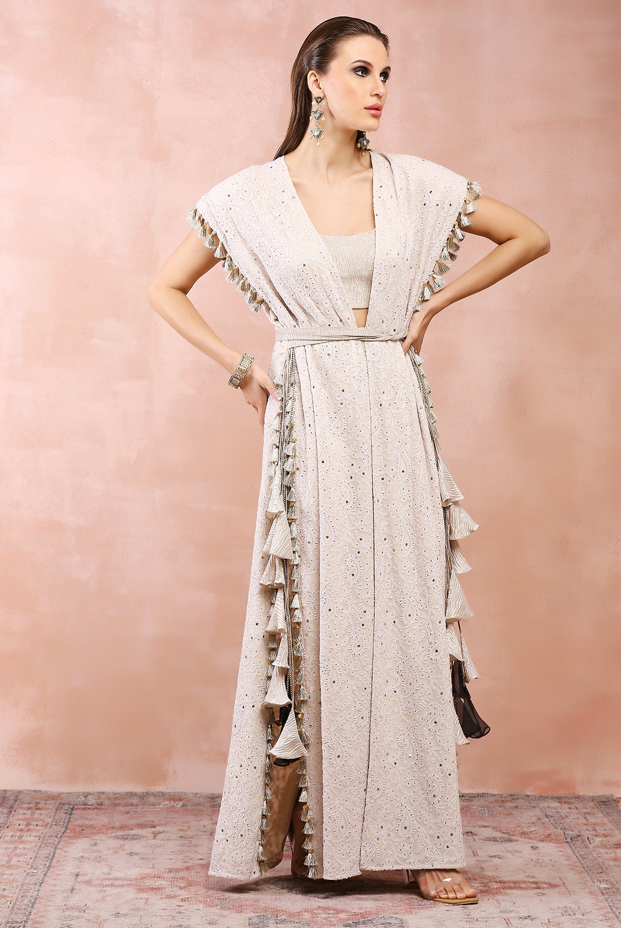 CREAM JACKET WITH CRUSHED TISSUE BUSTIER AND PANT