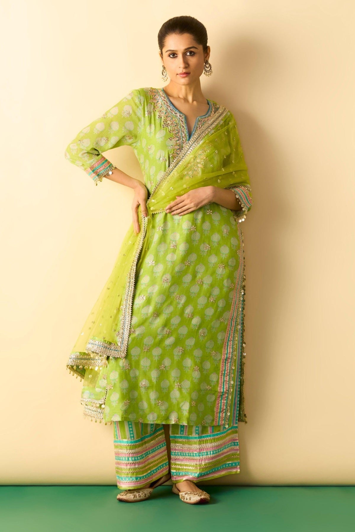 Dwiti Kurta Set