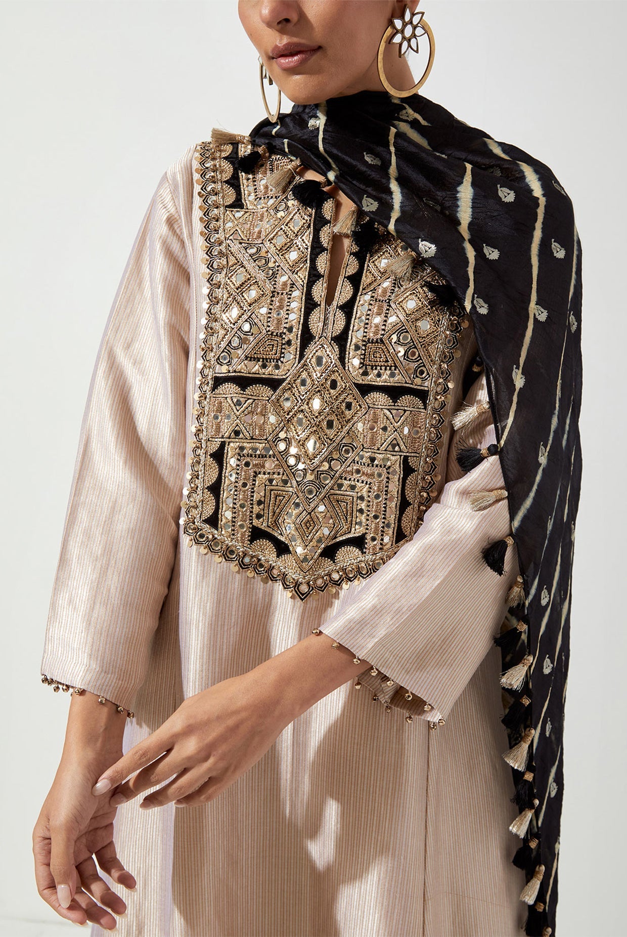 GOLD DOLA SILK KURTA WITH PANTS & STRIPE DUPATTA