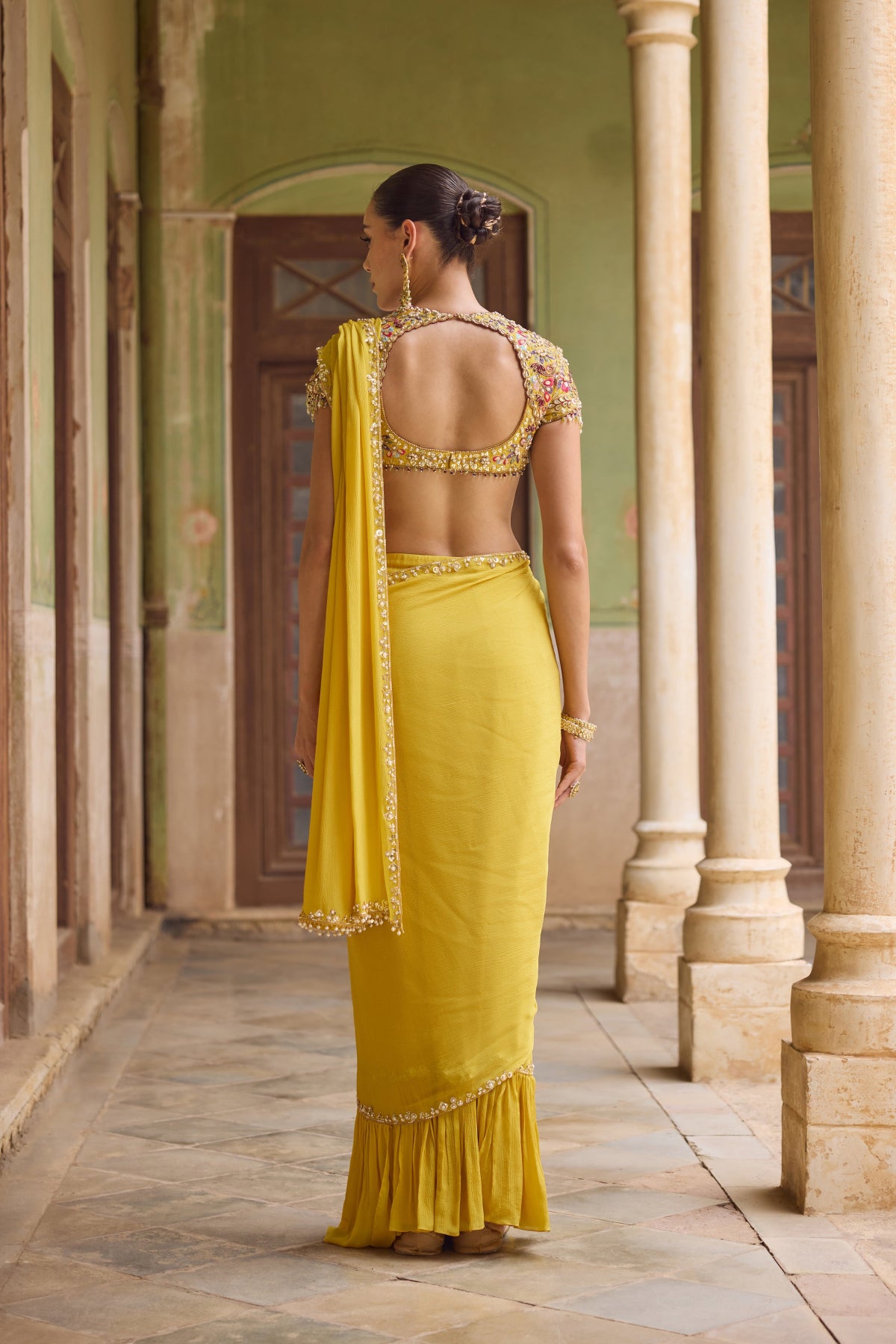 Iqra Saree
