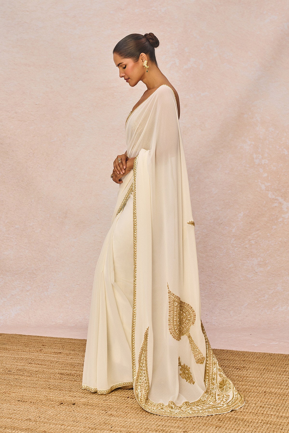Ivory Chaand Saree
