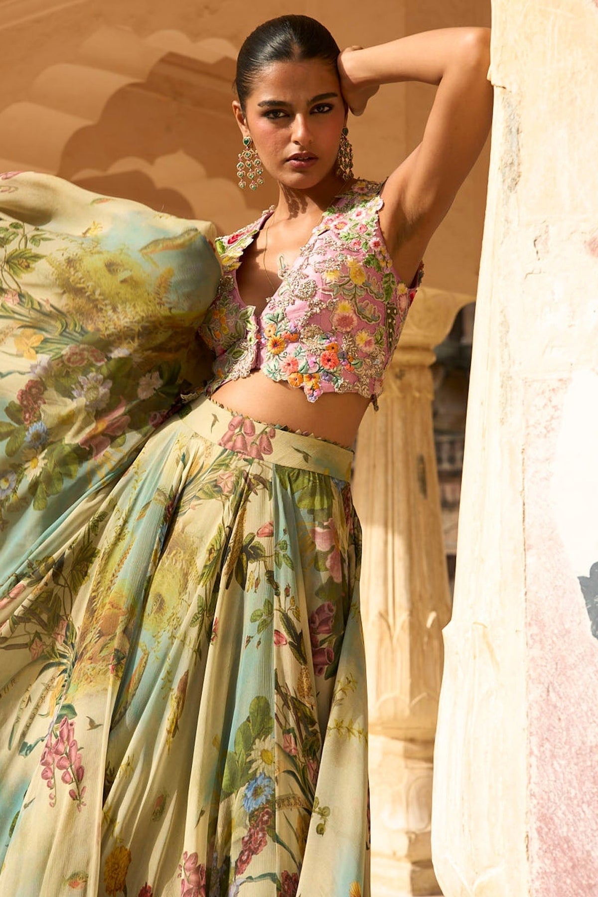 Janhvi Applique Skirt Set