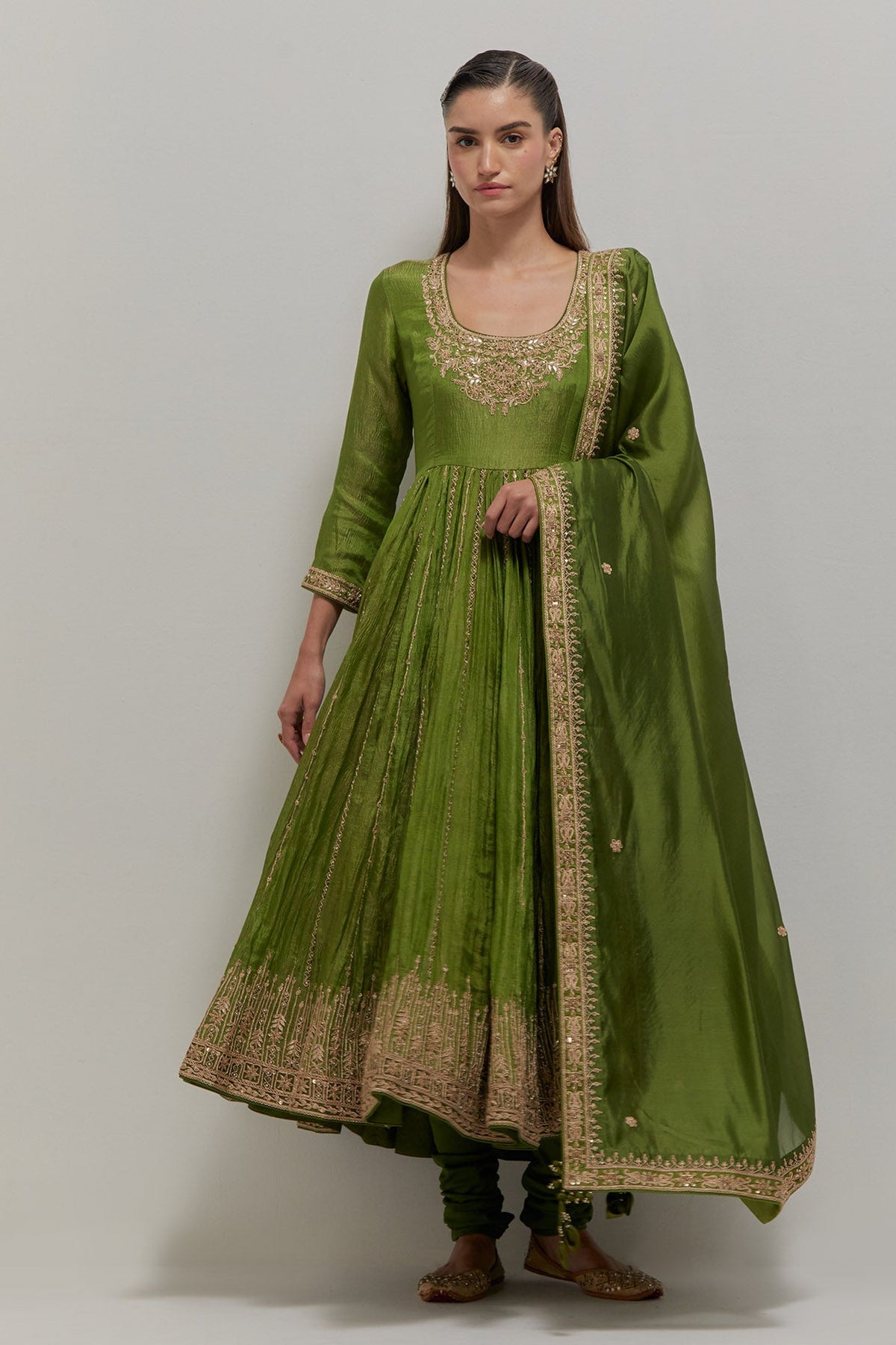 Kacha Aam Anarkali Set