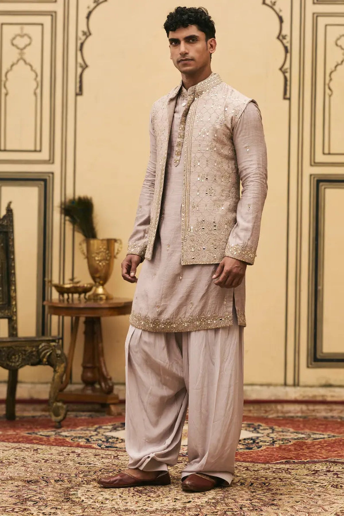 Kastoori Tussar Silk Kurta Bundi Set