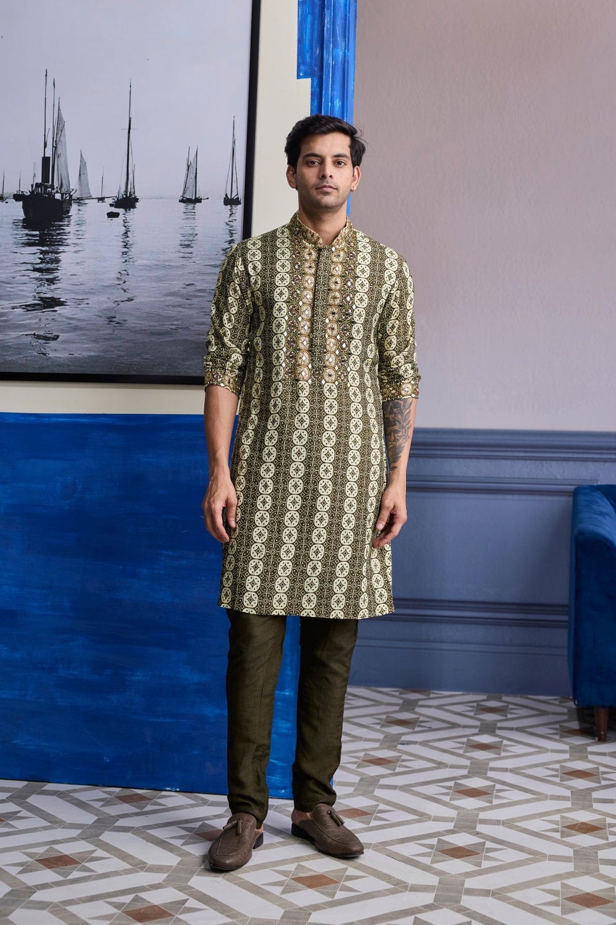 Olive Butta Highlighted Kurta With Solid Pants