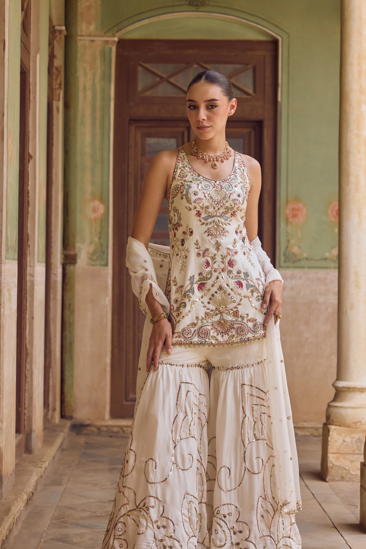 Mahnoor Sharara Set