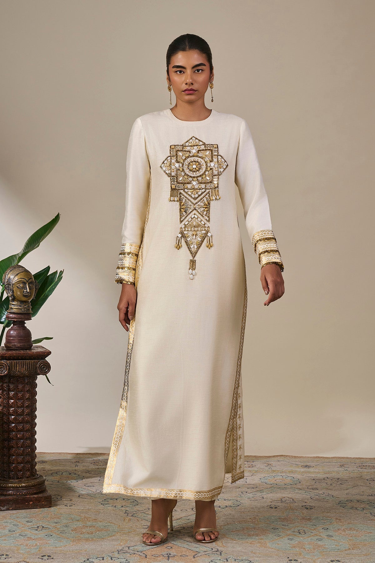 Ivory Anaar Chronicles Kurta Set