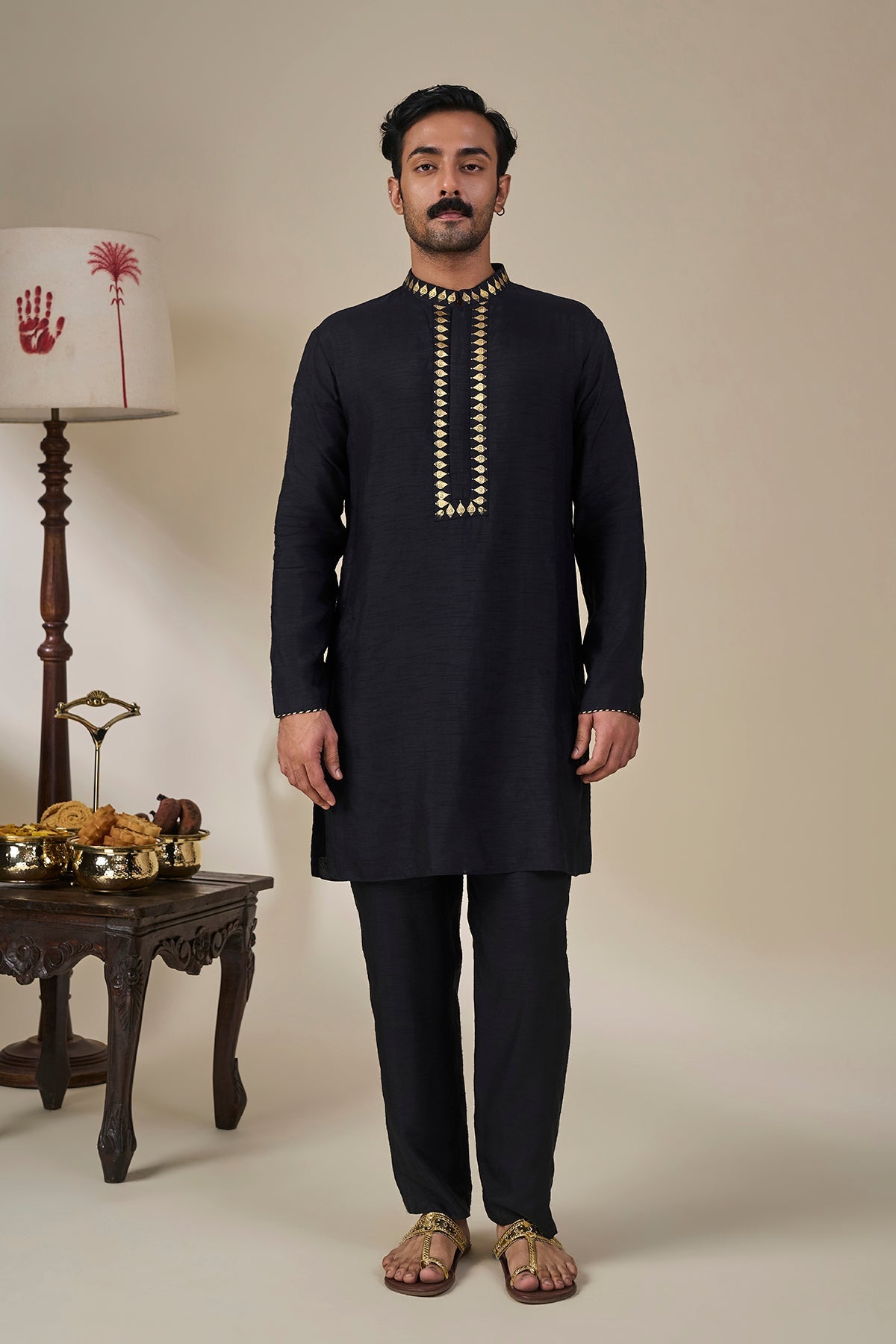 Black Malabar Grove Bandi Set