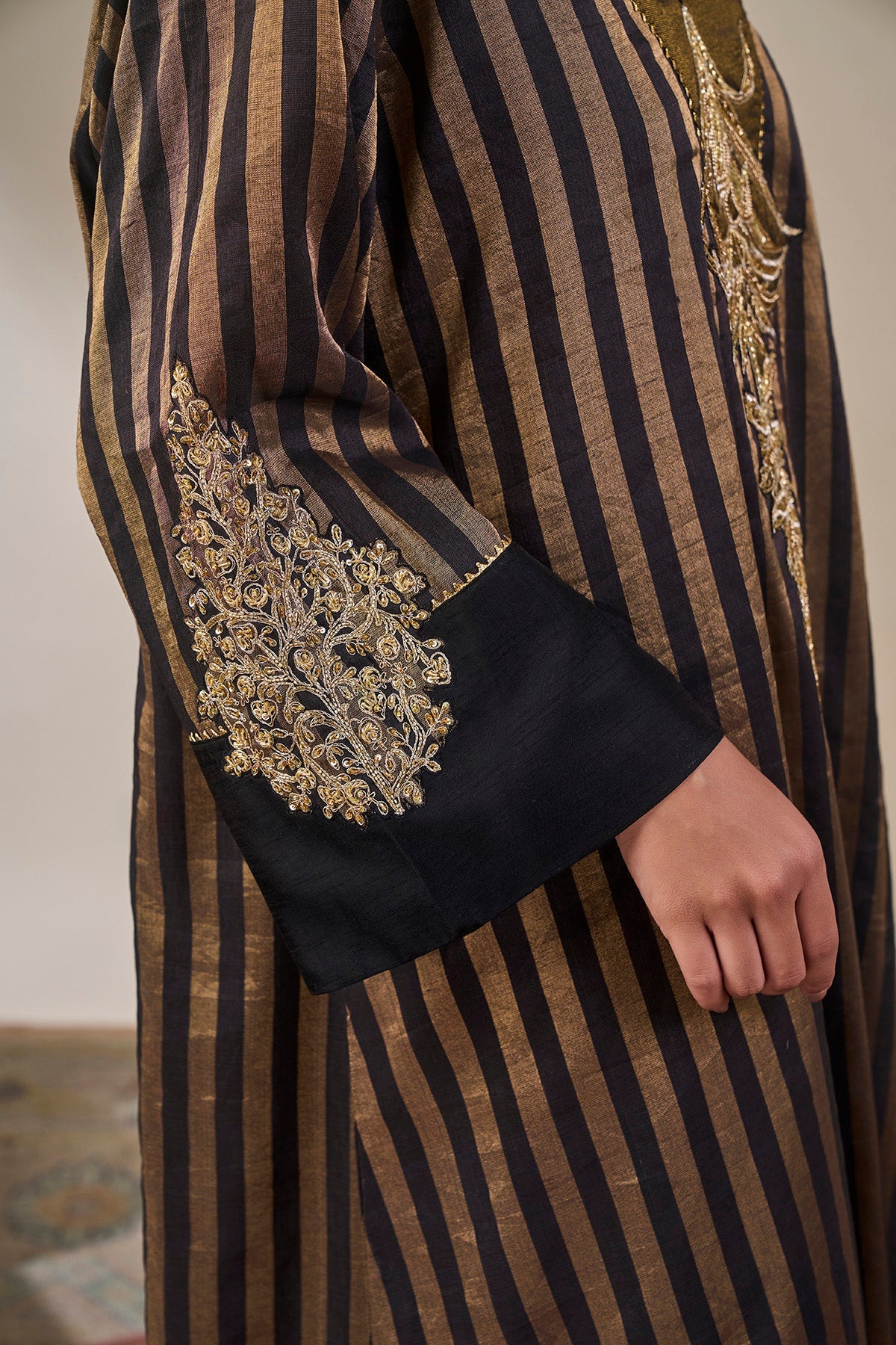 Black Gold Noise Asymmetric Kaftan