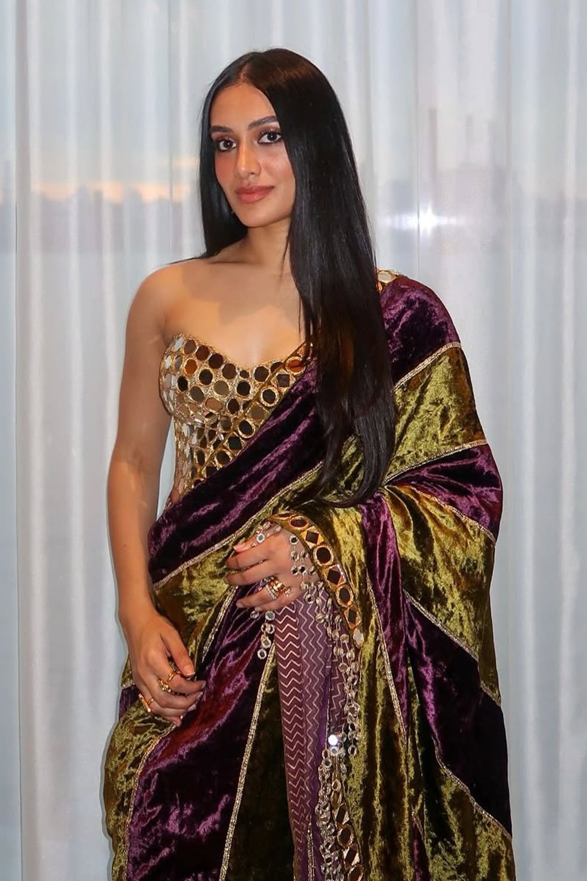 Jully Patel in Jahan-e-ishq Saree