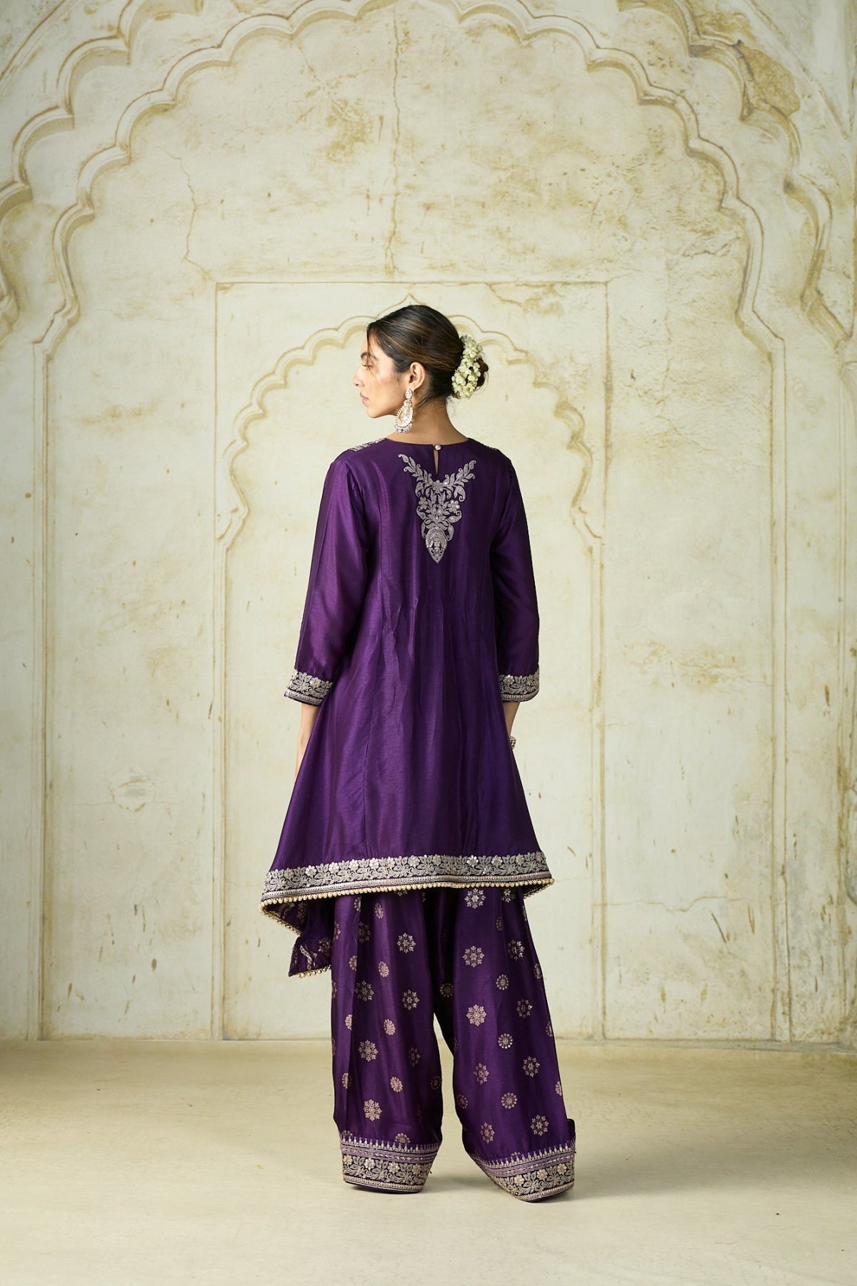 Nadia Farshi Set