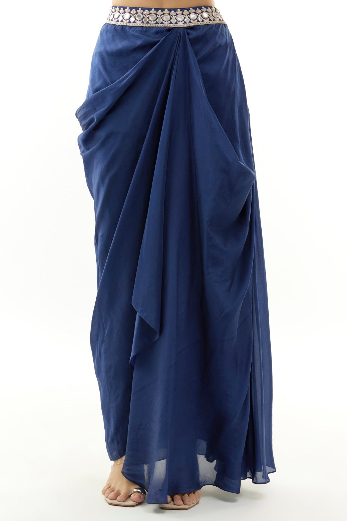 Namra Skirt Set