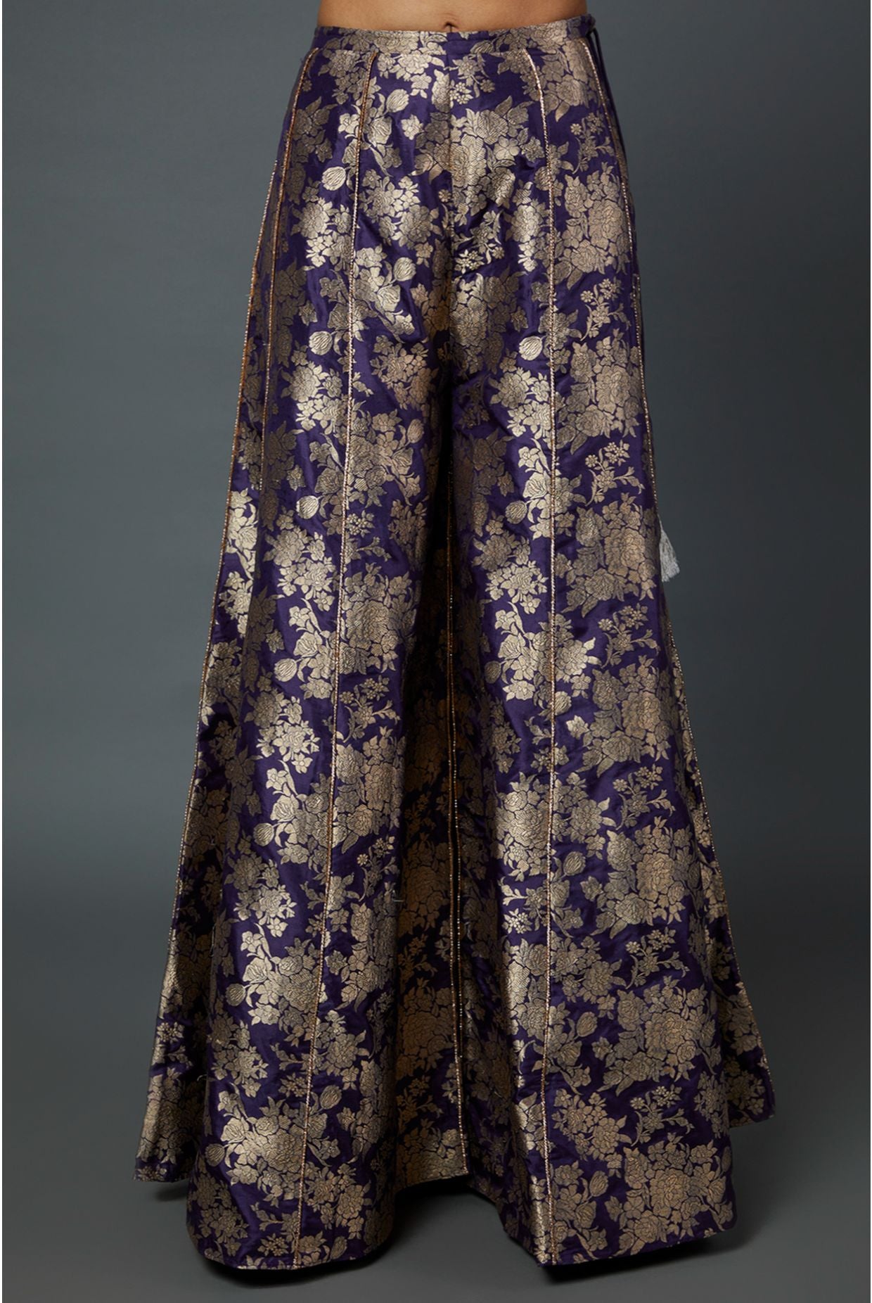 NAVY ABLA SILK EMBROIDERED KURTA AND NAVY BROCADE SHARARA WITH MUKAISH NET DUPATTA