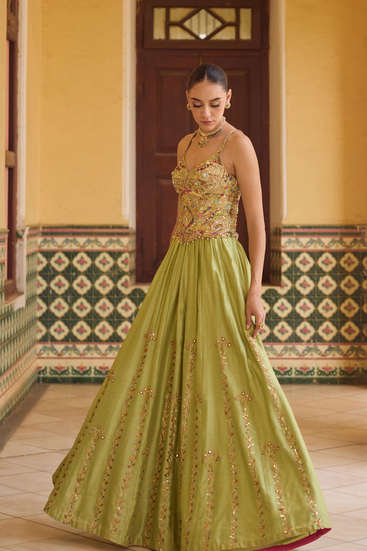 Nazm Lehenga