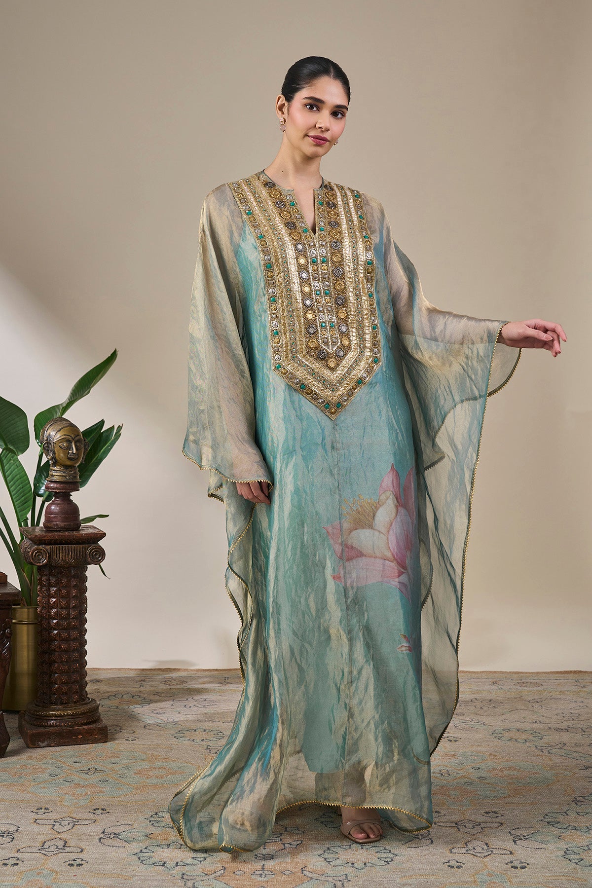 Neel Noor Kaftan
