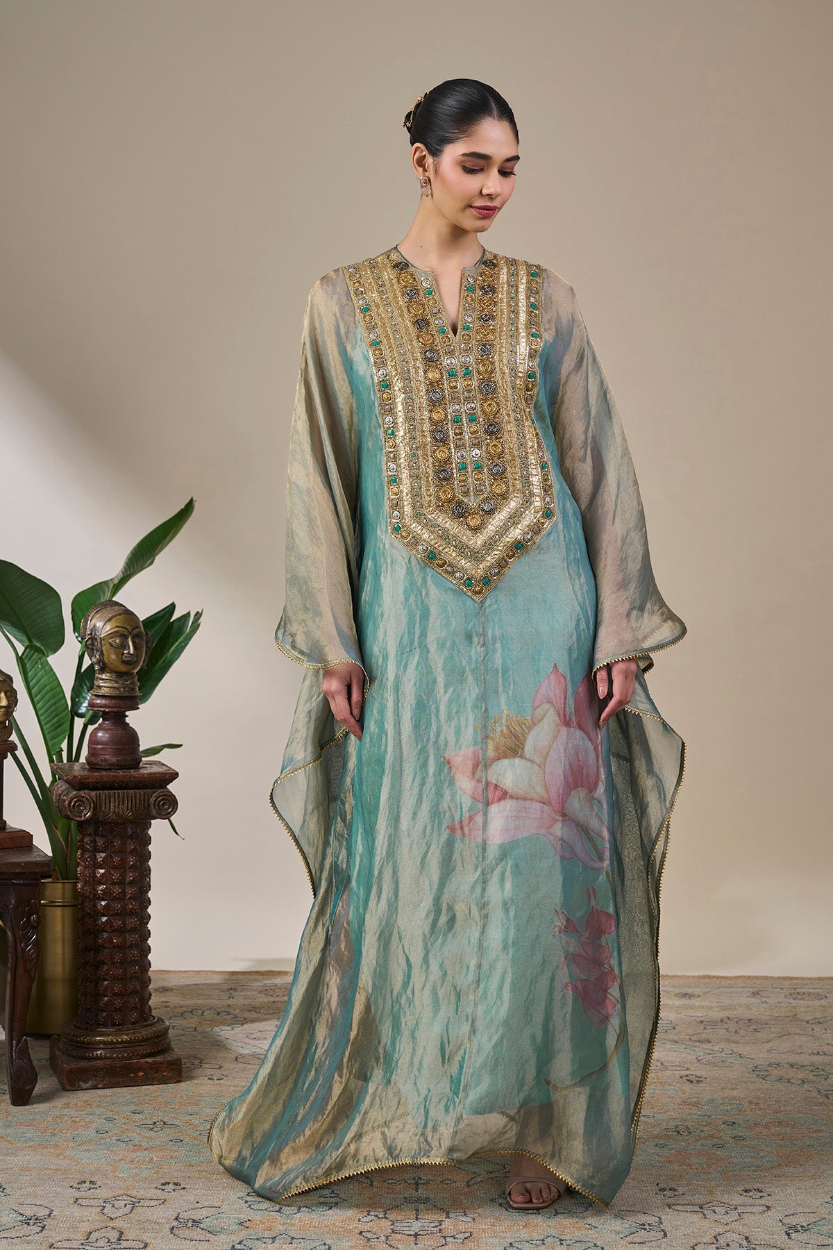 Neel Noor Kaftan