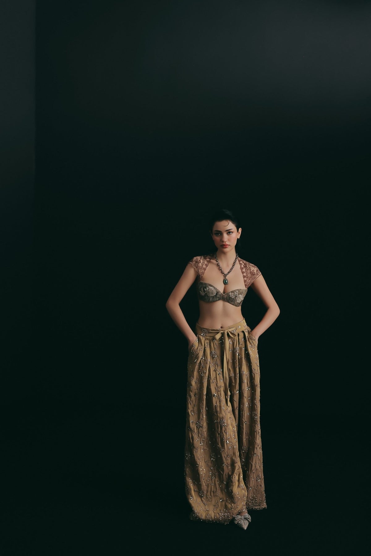 Notes of gold , hints of zardosi