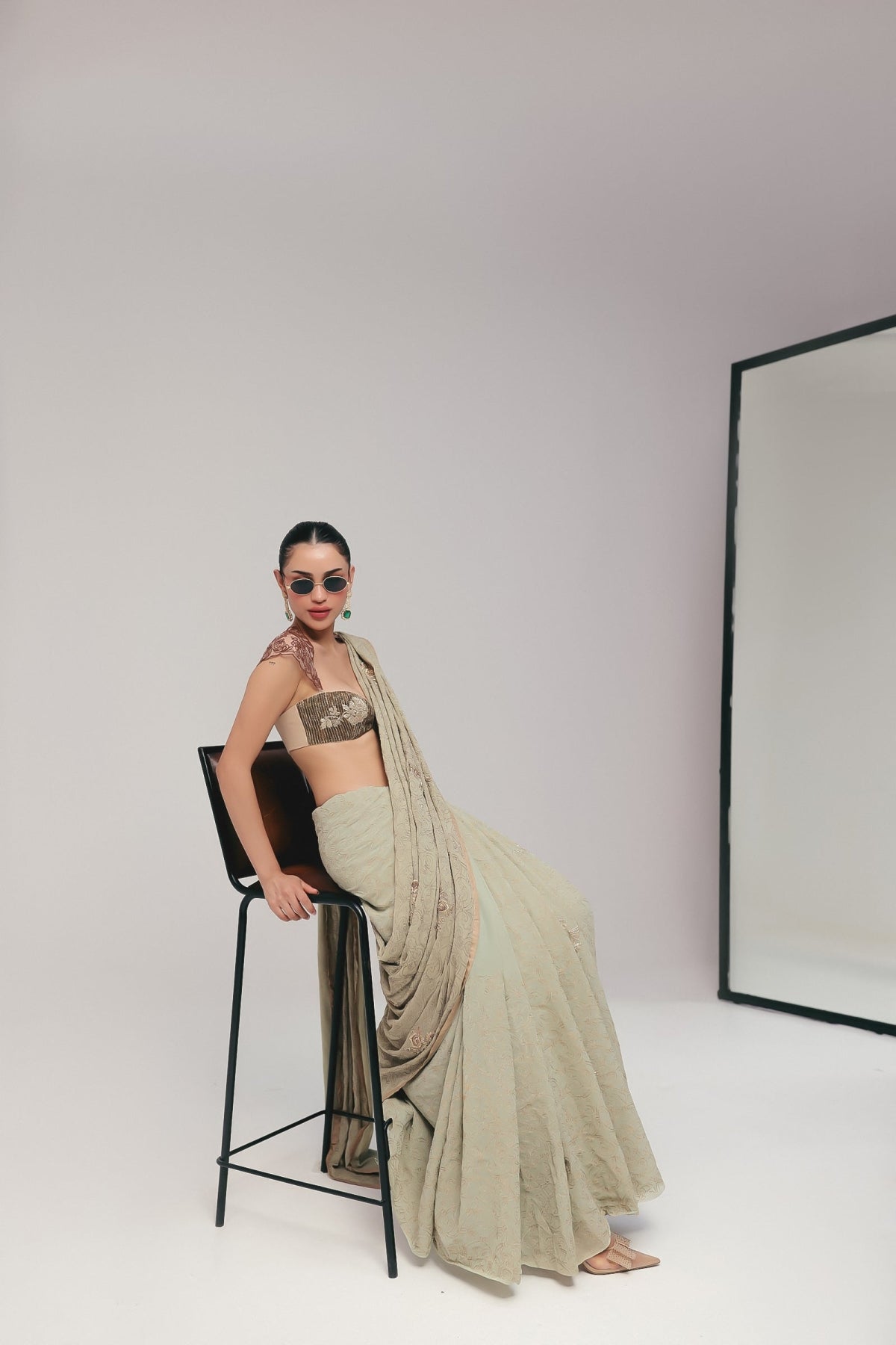 Notes of sage, hints of gold sari