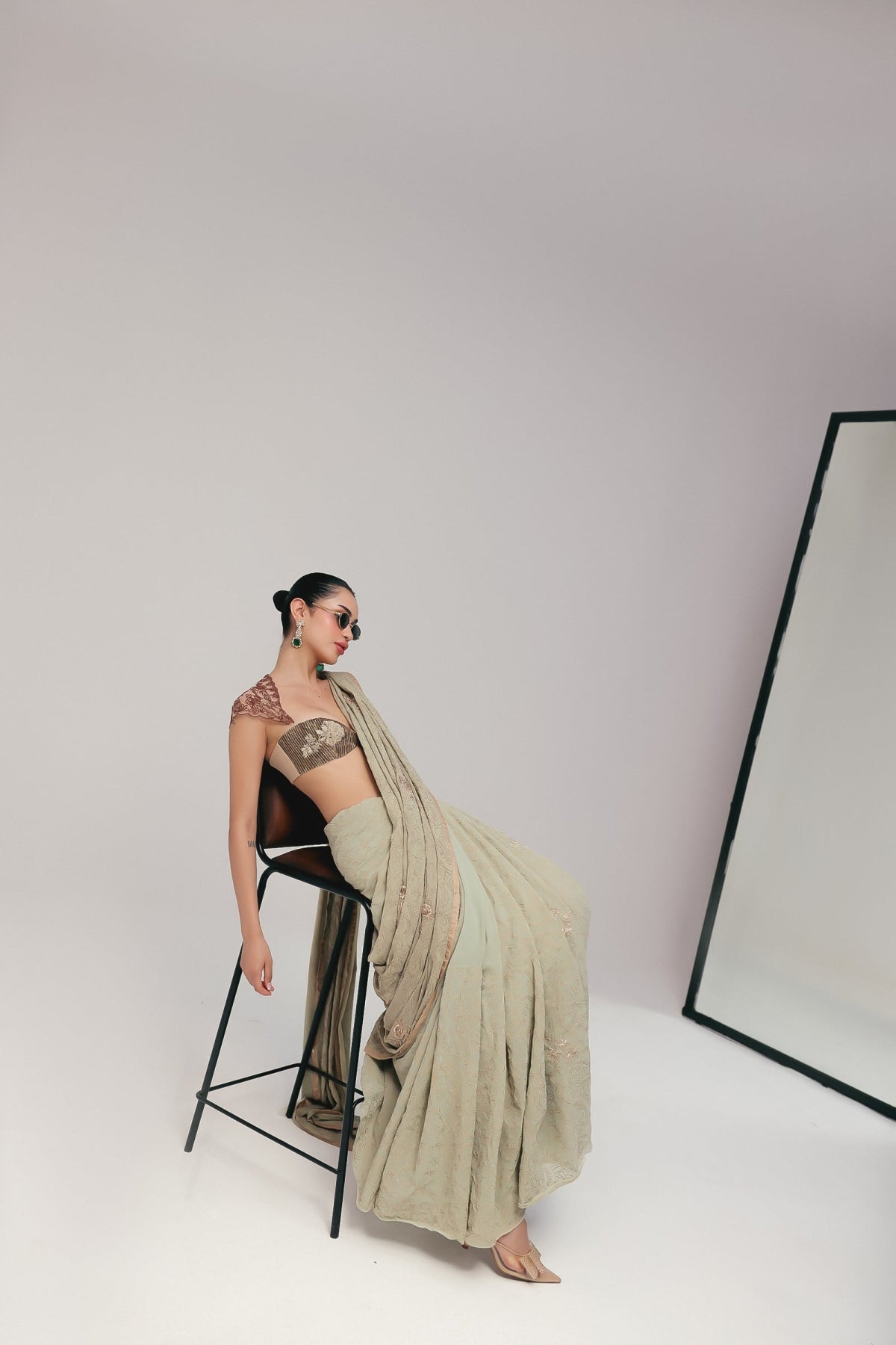Notes of sage, hints of gold sari