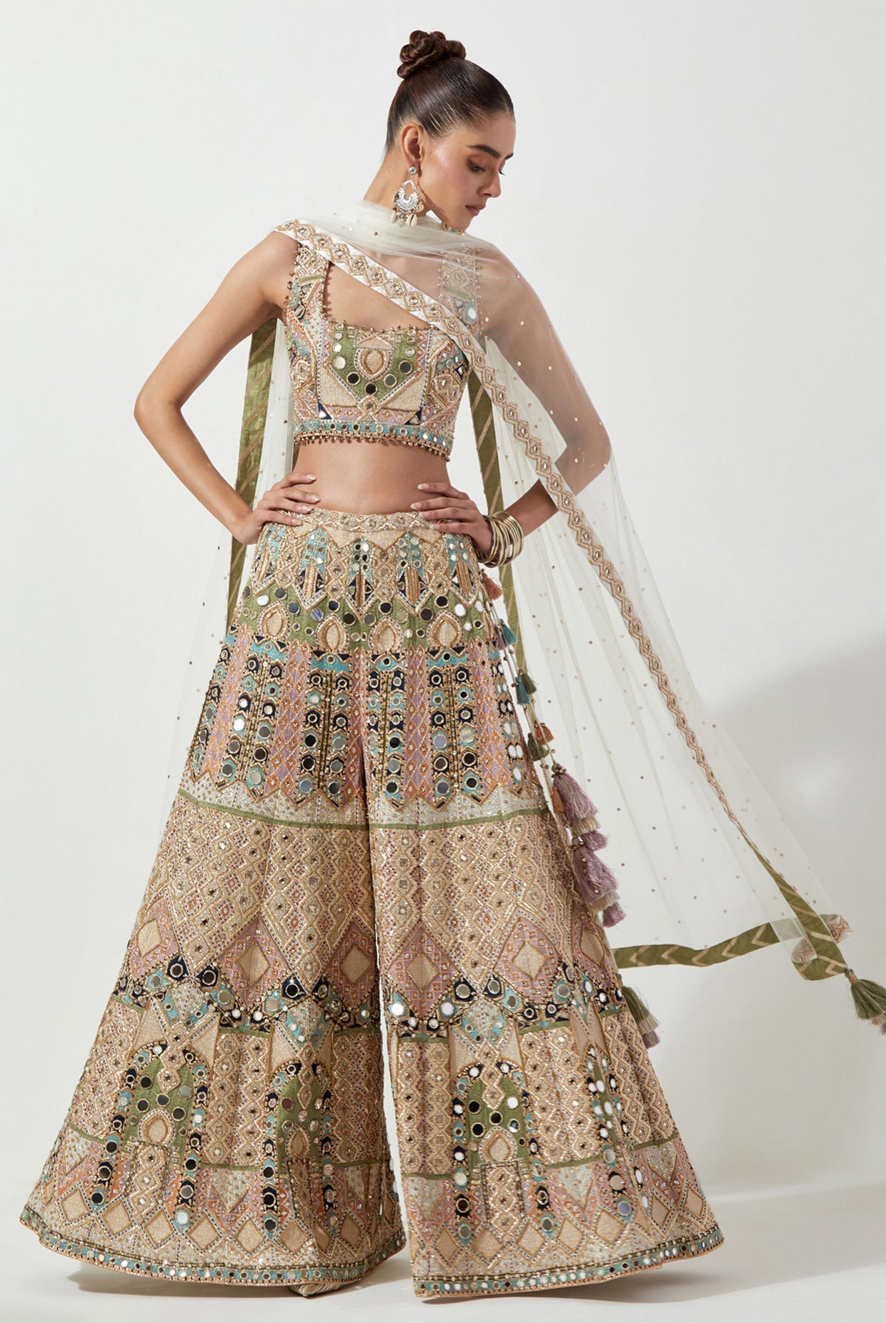 OFF WHITE EMBROIDERED CHOLI AND SHARARA WITH MUKAISH NET DUPATTA