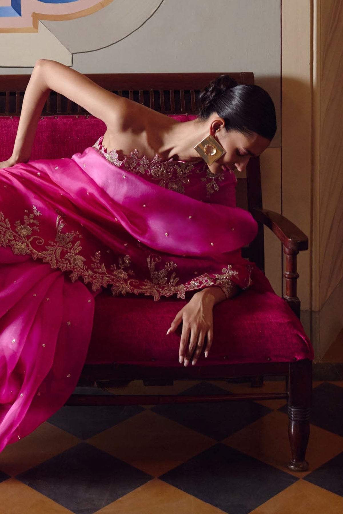 Pink Ombre Advika Saree Set