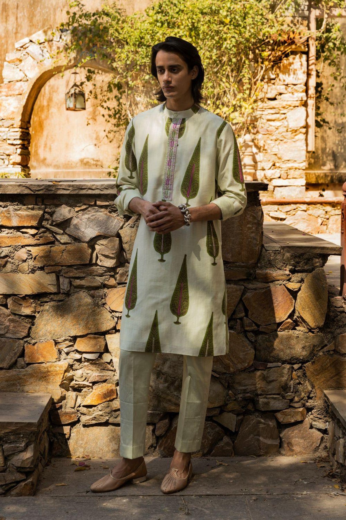 Printed Resham  Embroidered Kurta With Pants