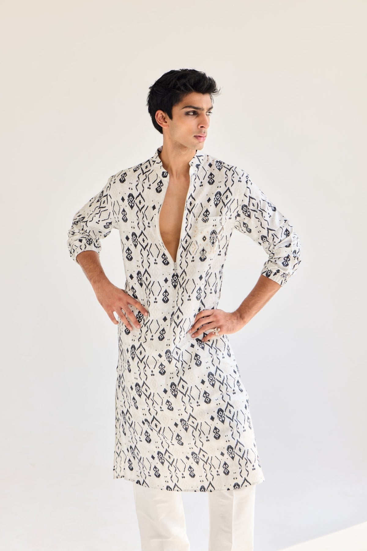Tarin Off-White Ikat Print Dupion Silk Lifted Pocket Bomber Kurta And Off-White Cotton Silk Pants