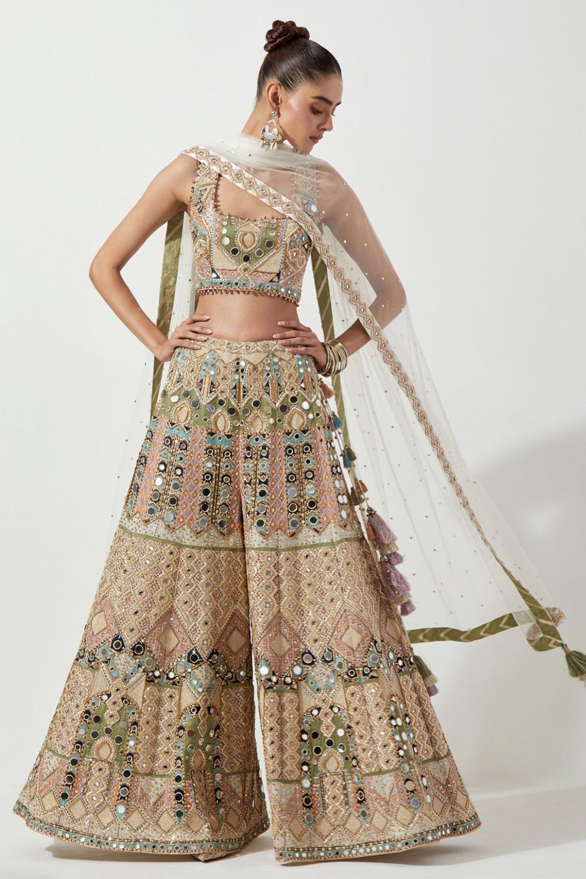 OFF WHITE EMBROIDERED CHOLI AND SHARARA WITH MUKAISH NET DUPATTA