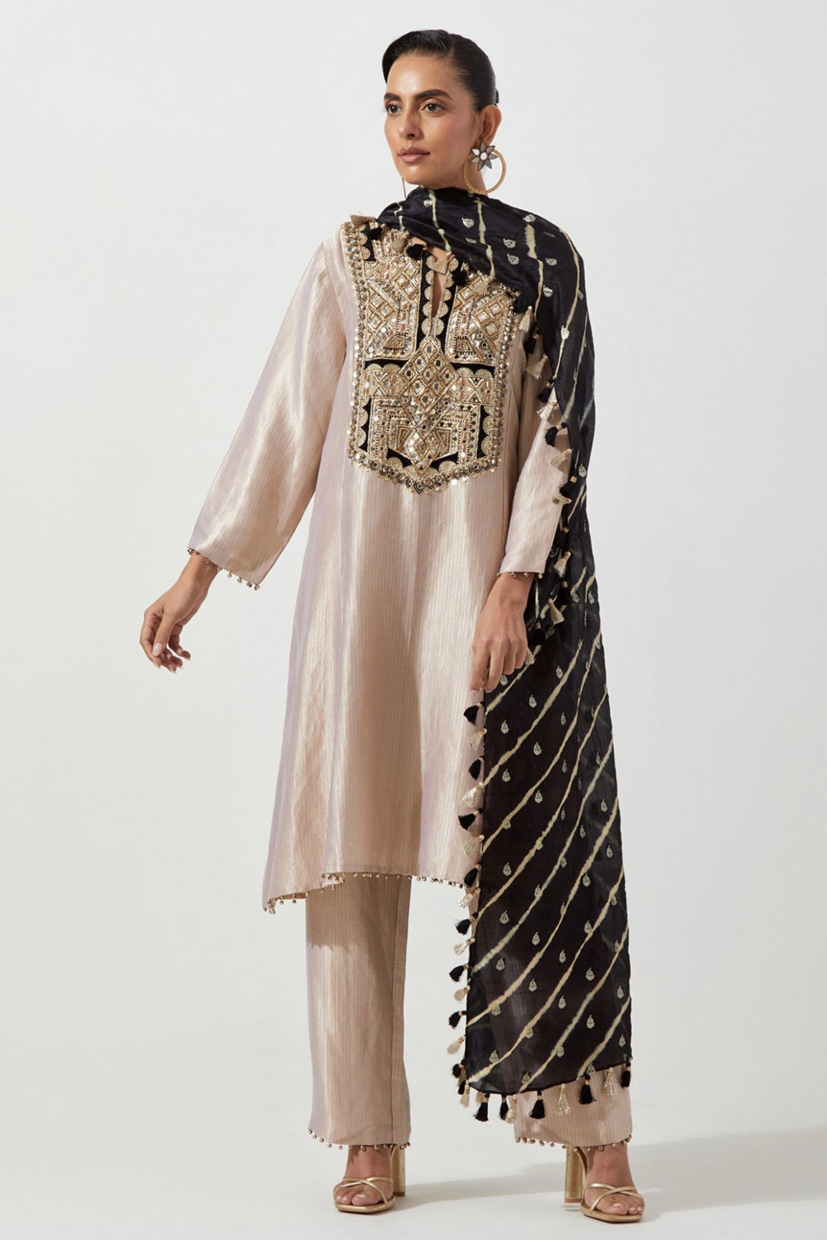 GOLD DOLA SILK KURTA WITH PANTS & STRIPE DUPATTA
