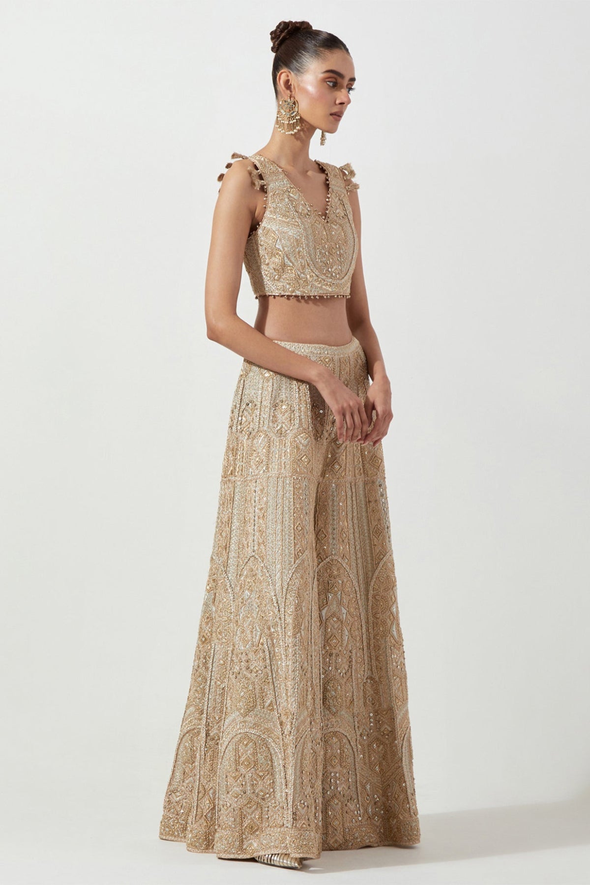 OFF WHITE EMBROIDERED CHOLI & SHARARA