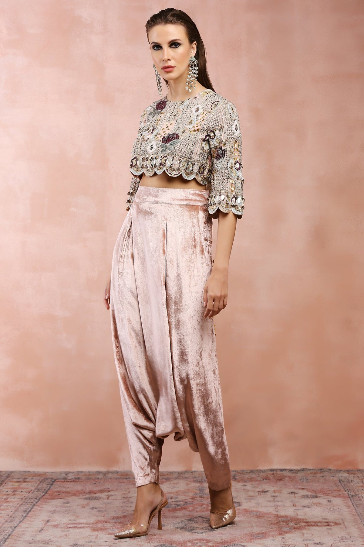 ROSE PINK EMBROIDERED TOP WITH LOWCROTCH PANT