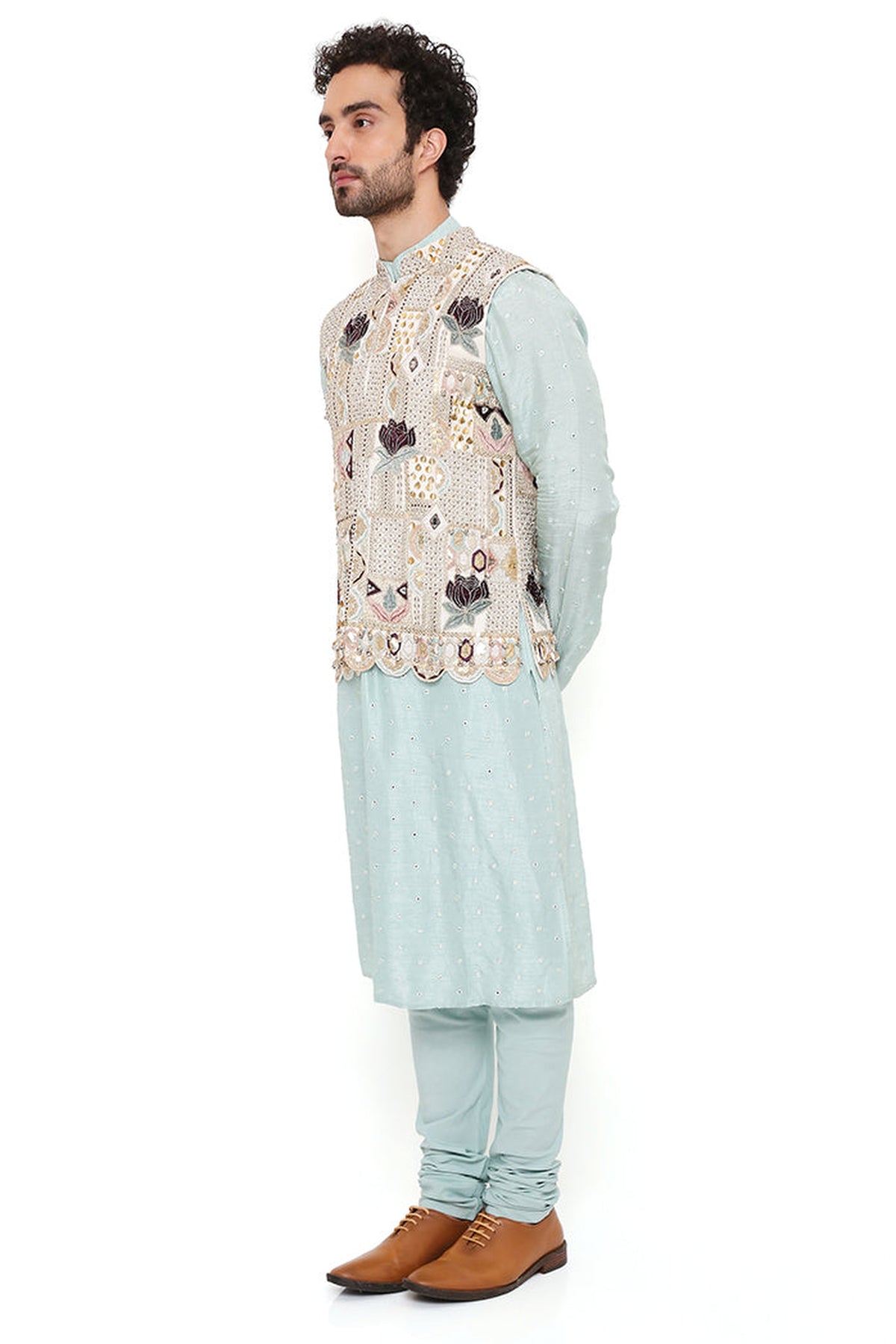 KIAAN OFF WHITE GEORGETTE EMBROIDERED BANDI WITH AQUA ABLA SILK KURTA AND OFF WHITE COTTON SILK CHURIDAR
