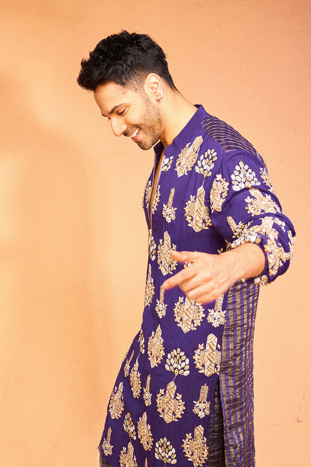 Varun Dhawan in PURPLE COLOUR EMBROIDERED STRIPE KURTA WITH STRIPE JOGGER PANTS