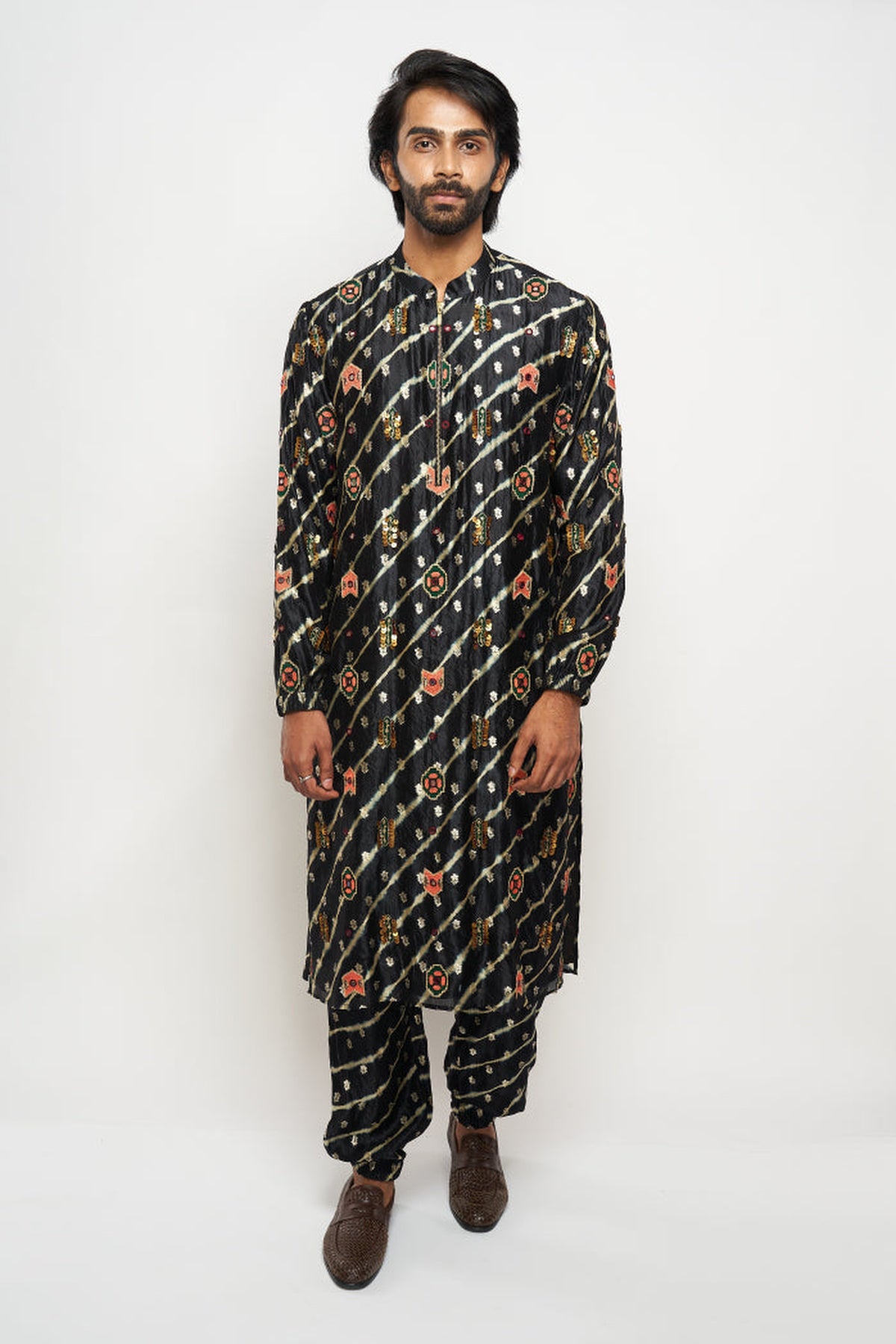 NAZIR BLACK COLOUR LEHERIYA BANDHANI SILK EMBROIDERED BOMBER KURTA AND JOGGER PANTS