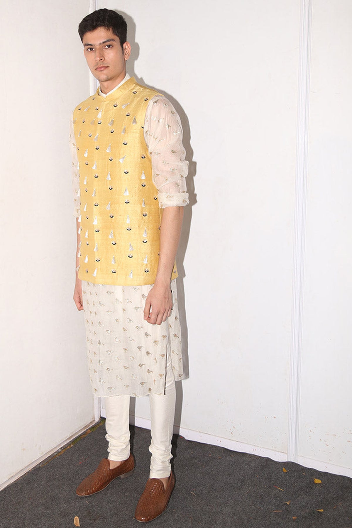 ASLAN CREAM ORGANZA KURTA WITH PALE YELLOW DUPION SILK BANDI AND OFF-WHITE COTTON SILK CHURIDAR