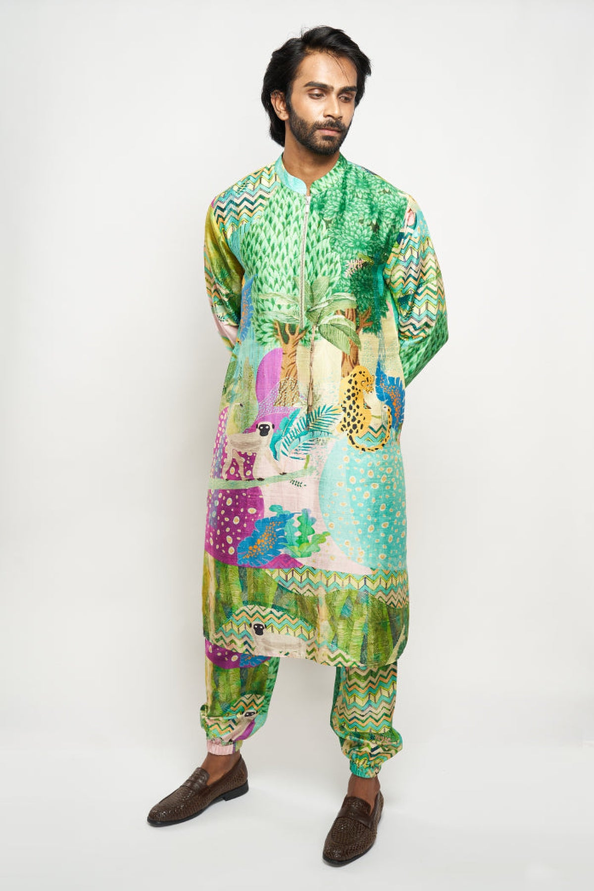 ALAN KUNO PRINT DUPION SILK BOMBER KURTA WITH JOGGER PANTS